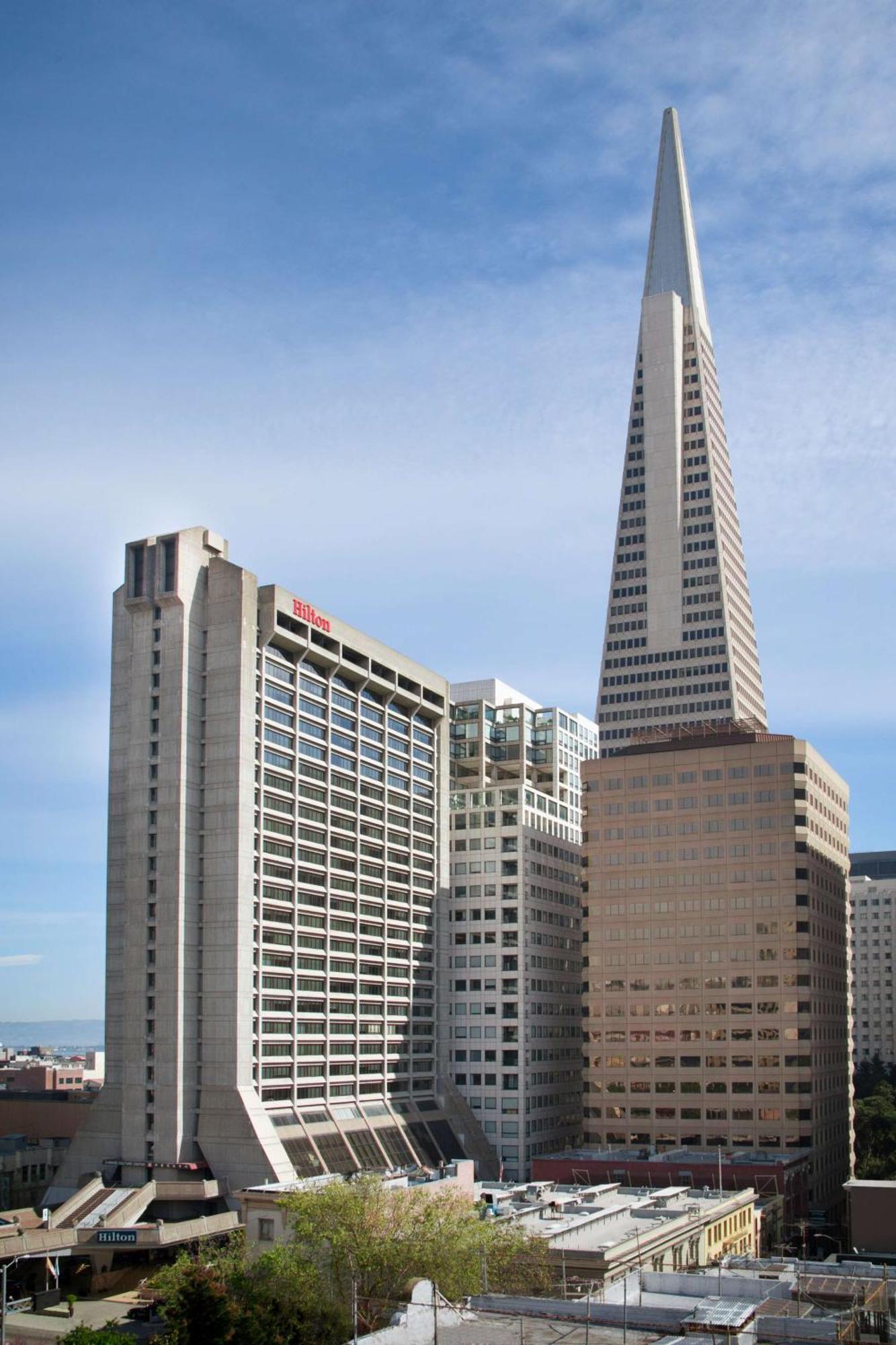 ホテル ヒルトン サンフランシスコ フィナンシャル ディストリクト エクステリア 写真
